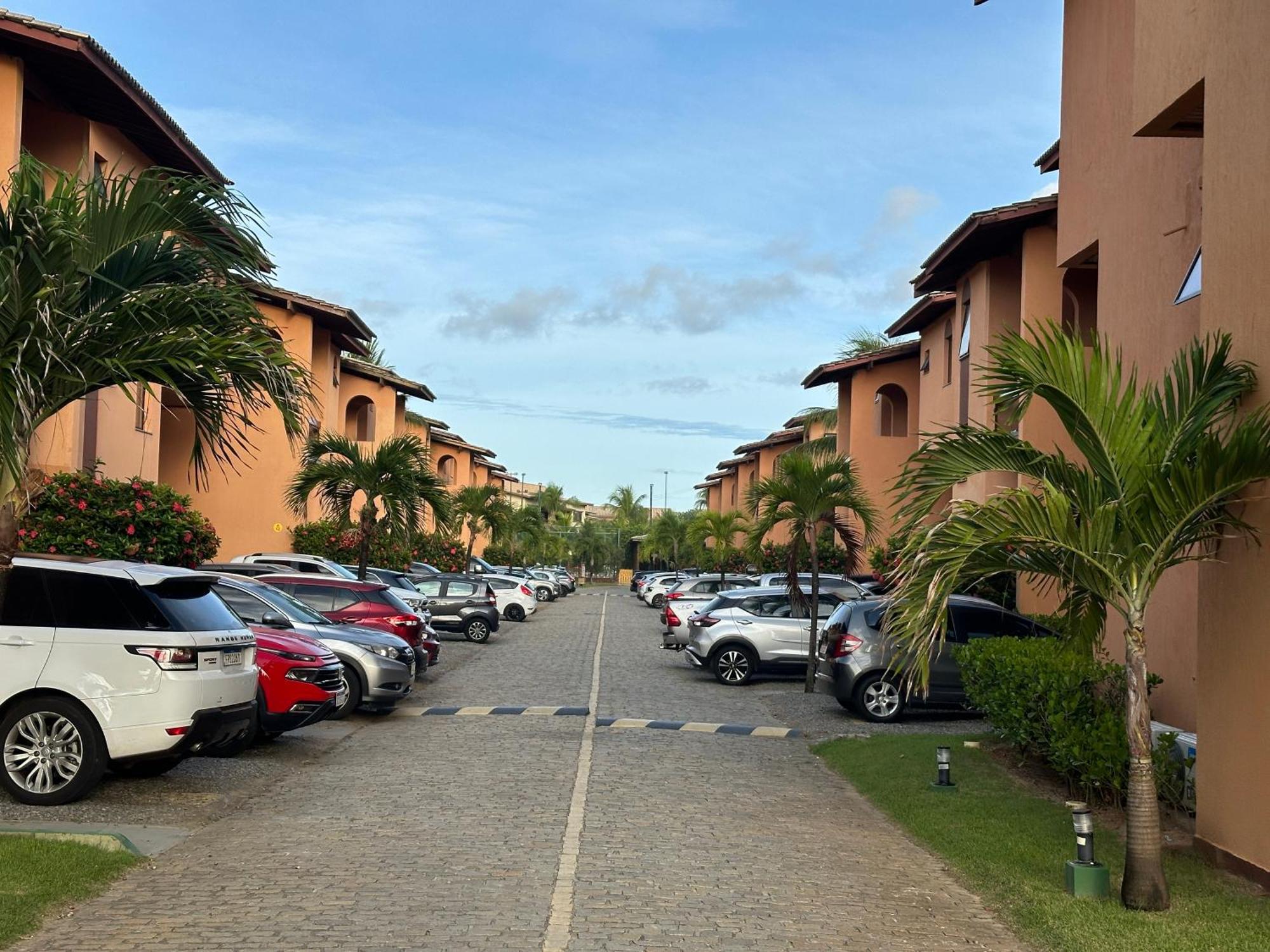 Flat Guarajuba 4 Quartos Terreo A Beira Mar - Pe Na Areia - Governanca Com Arrumadeira E Wi Fi Inclusos Camassari Екстер'єр фото