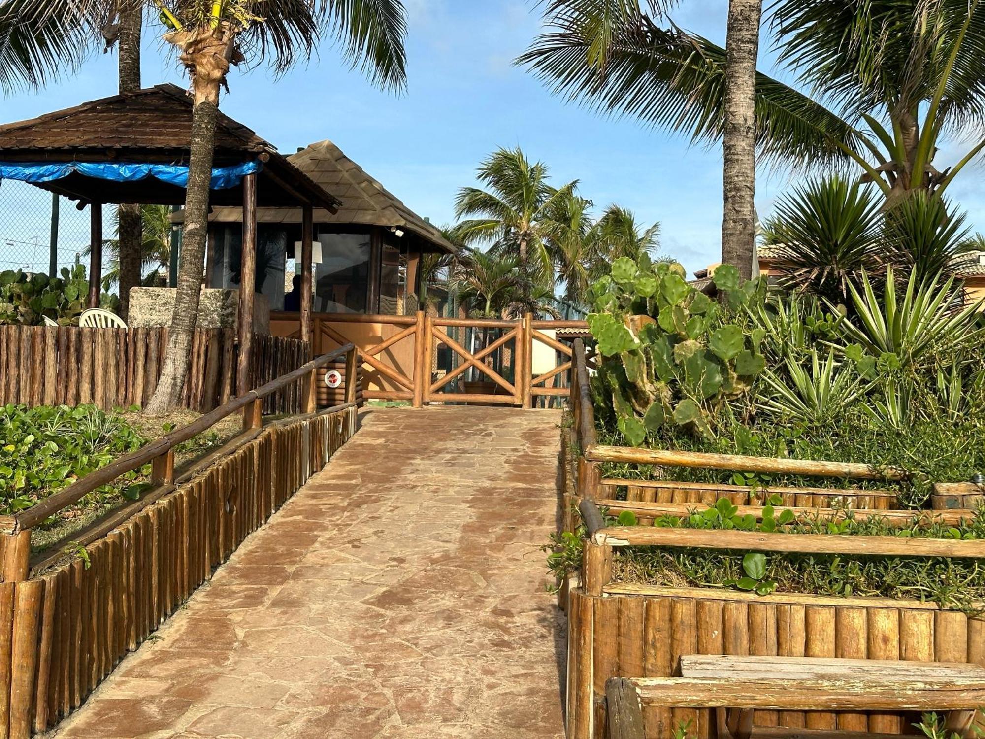 Flat Guarajuba 4 Quartos Terreo A Beira Mar - Pe Na Areia - Governanca Com Arrumadeira E Wi Fi Inclusos Camassari Екстер'єр фото