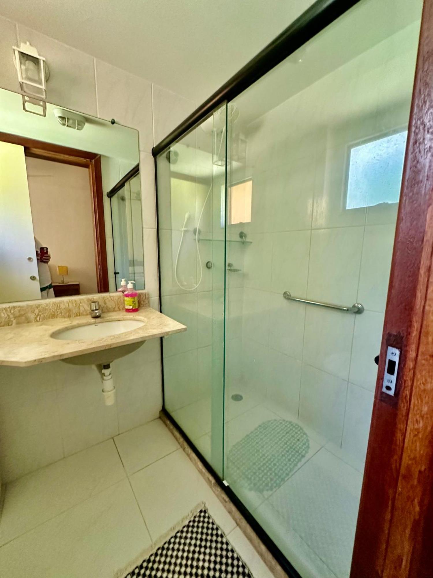 Flat Guarajuba 4 Quartos Terreo A Beira Mar - Pe Na Areia - Governanca Com Arrumadeira E Wi Fi Inclusos Camassari Екстер'єр фото
