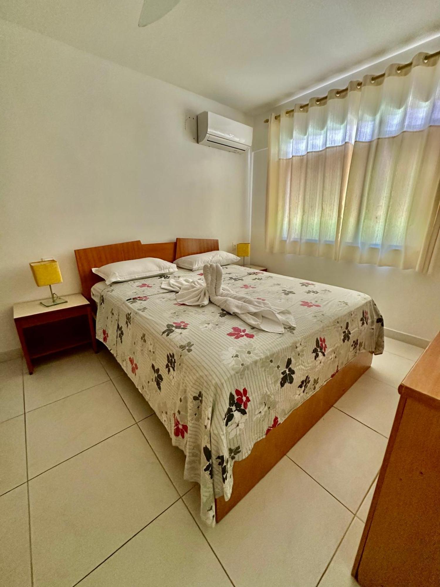Flat Guarajuba 4 Quartos Terreo A Beira Mar - Pe Na Areia - Governanca Com Arrumadeira E Wi Fi Inclusos Camassari Екстер'єр фото